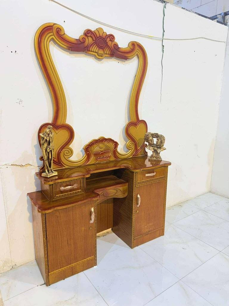 غرفه شغل وصط 
السعر ٧٠٠ قفل
شد نقل داخل بغداد مجاني محافضات بكروه 
نضافه ٩٠
غرفه كيوات


**إذا كنت صاحب هذا الإعلان وتريد حذفه لأي سبب، رجاءا أرسل رسالة إلى الدعم الفني**