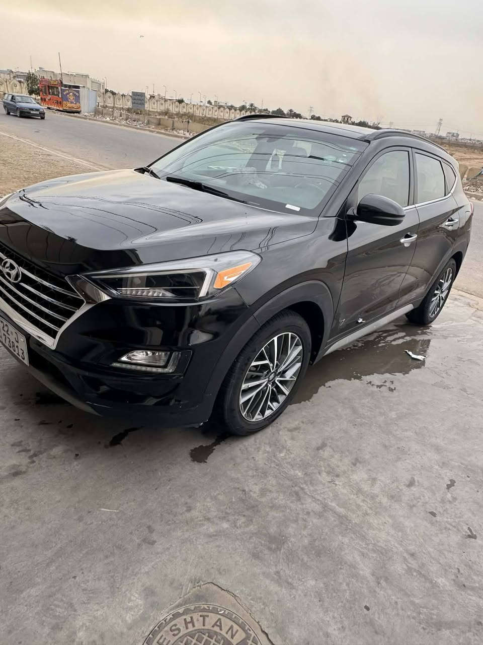 سلام عليكم
توكسان 2021 لمتتد
بانورامه
تدفئه تبريد
كشنات تدفئه تبريد
تحديد مسار
مانع انزلاق
رادارات
كامرات ٣٦٥
لد ابيض
تدفئه مقاعد خلفيه
جنطه كهرباء
السياره فول موصفات وكامله من كلشي اي نقص ما بيه صورا الحادث بل منشور قطعتين فقط
***********  سعر 170
