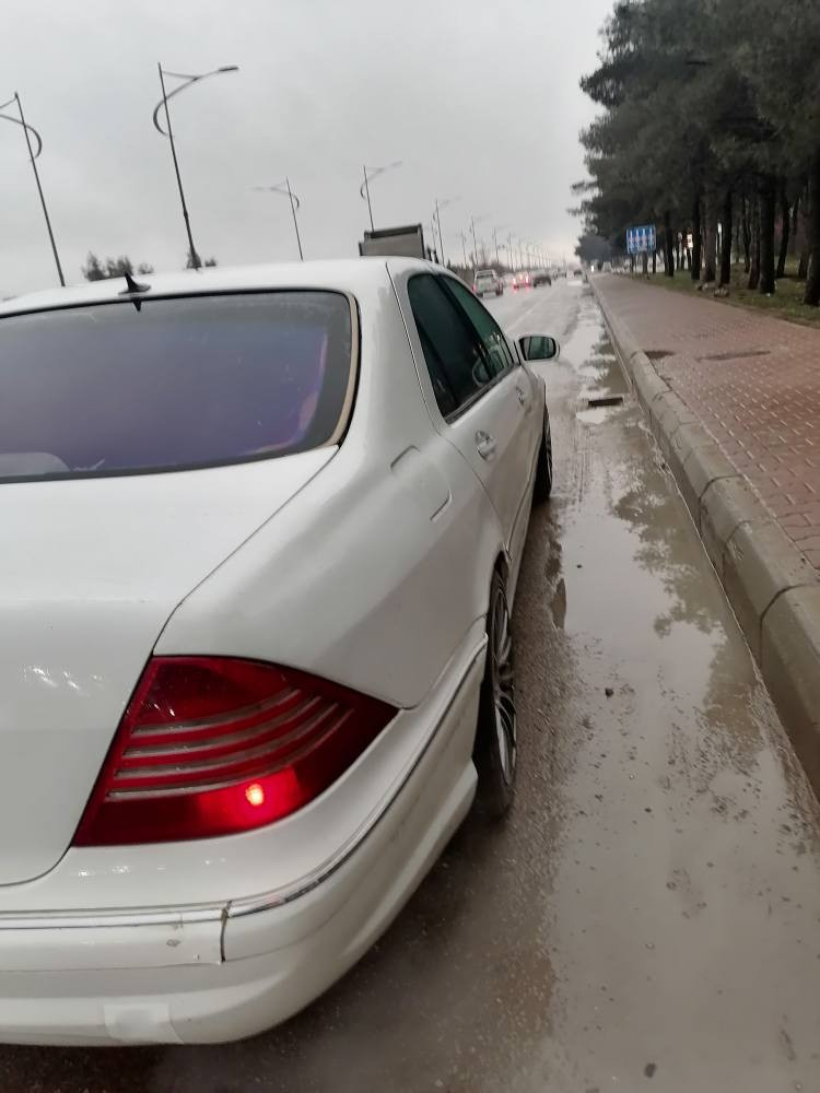 بةناوي خواي گةورةمارسيدس ٢٠٠٣رةقةم هةوليرمن بةس بةئةوةليات ئةيفرؤشم كةفيلي مالي مةدةنيوحجزي لةسةرنةبي دزراوي نةبي گيرومةكينةبةشةرت بيشوبشتي كةبسةسةيارةكةزؤرباكوجوان ماوةتةوة جوارتايةوويلي لؤكي لةسةرة كوشن جلدةسلايدة گؤرينةوةش ئةكةم لةسةردلگرتن سعر٤٨گةلابارةي براوةيةكة هةموعيراقي بي بگةري كيشةي نية شوين بازيان *********** السليمانية, العراق
