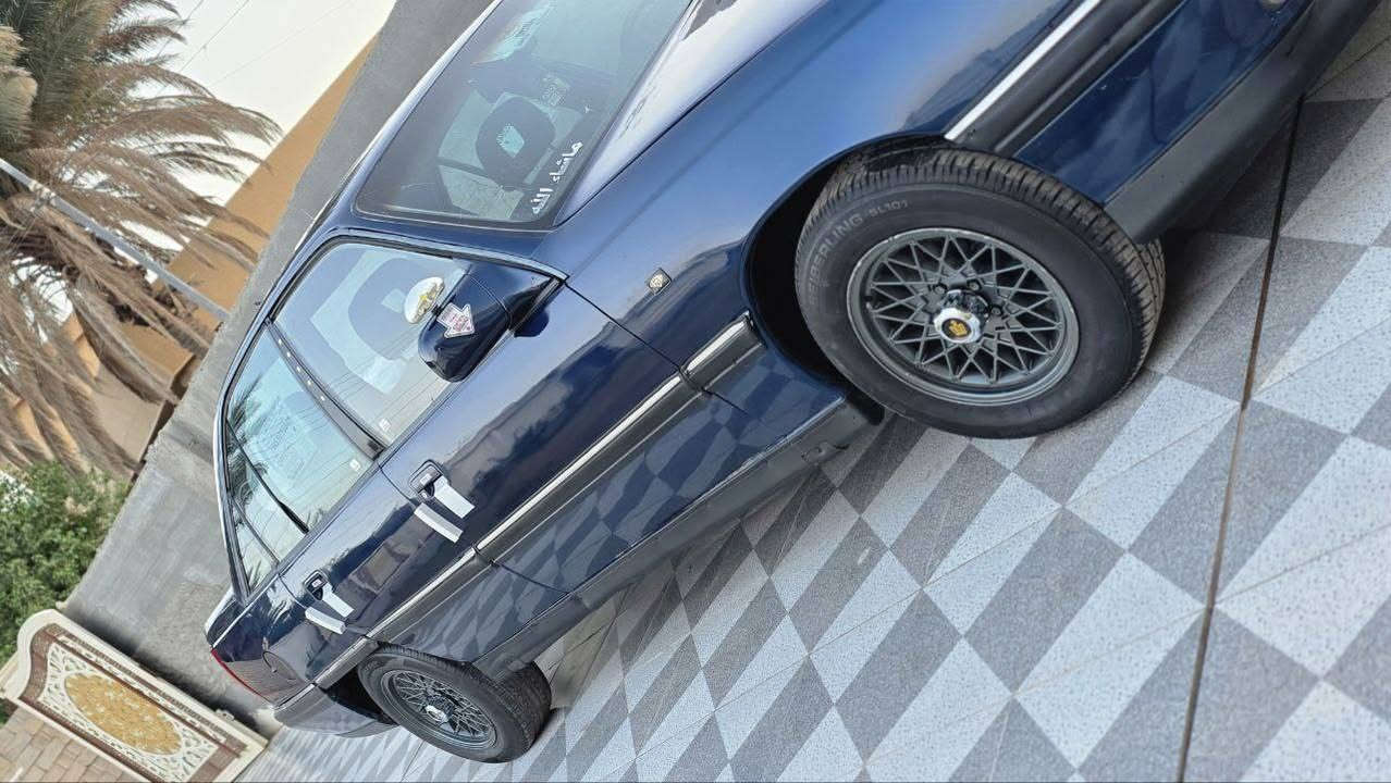 يالله اوبل اوميكا للبيع موديل 1993 محرك الفين بلادي كير عادي صدر امامي خلفي تخم تاير سياره احله من الصور جاهزه مال جناي  غرفتهه حيل حلوه كهربائيات كله شغاله سنويه لل 2028 شواصي بلاديه من الشركه مابيهن اي تعمير سبير كامله مسجل شغال سياره خير من الله كشانه بلاديه حيل حلوات  بطاين مصوجه ونضاف حيل  تحويل مباشر  مكان السياره الرمادي جزيره الخالديه  #السعر38 وبيه مجال بصيط  #الاستفسار اتصال ع ***********
