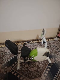 عندي هاذ بايسكل تمرين للبيع نضافه فول سعره 160 الف وبي مجال تواصل 0782...