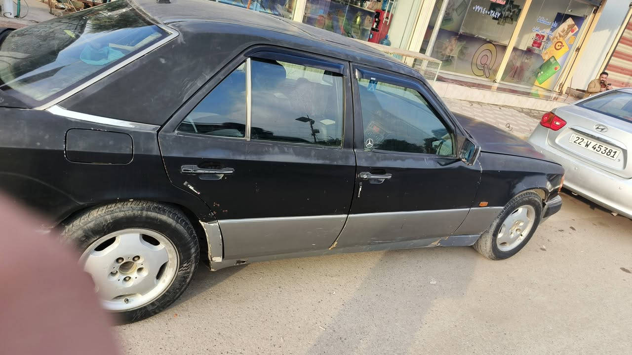 السلام عليكم مارسيدس دب
موديل 1990 سنوية لنهاية ال2027
رقم بغداد مشروع وطني تحويل مباشر سيارة جاهزة مكفولة من ضربة قواعد دبل بلاديات سليمة سيارة كشر بلادي كشرهه مصطرة  تبريد تدفئة شغال  محرك vvt3000  تخم تاير صدر امامي خلفي جديد  الشراي يتصل ويدلل  العنوان  ديالى المقدادية  للاستفسار  ***********
