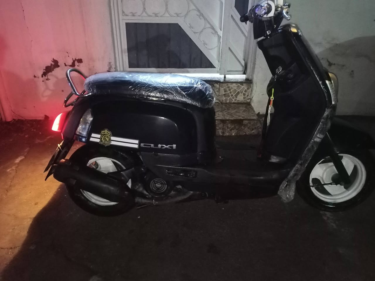 ماكس بوليس كابريتر ياباني كهربائيات كله شغال مفتوحه مبدل ولفات فقط سعر 350 و بيه  مجال تواصل ***********
