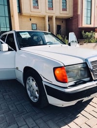 بسم الله ماشاء الله  السلام عليكم مارسدس دب 300 🇮🇶Eموديل 88محدث 90 رقم...
