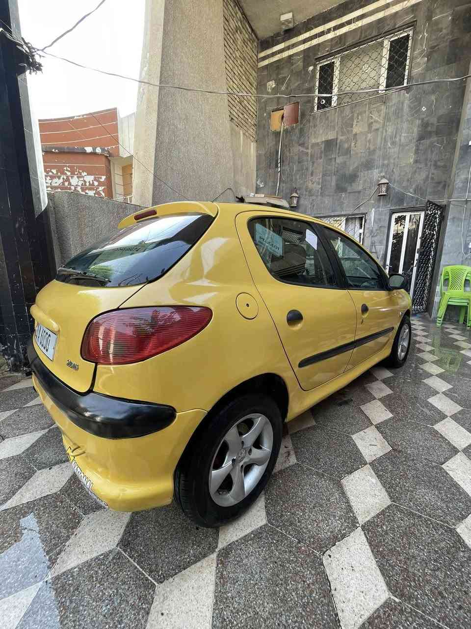 سلام عليكم
للبيع بيجو فرنسي ٢٠٦ موديل ٢٠٠٩ جاهزه من كل النواحي سياره اقتصاديه وخير من الله نقصها فقط تبريد غاز فقط كلشي شغال رقمها مميز ٦٠٠٠ نجف انكليزي جديد مصفرا غرامات سنويه جديده بسمي السياره قبل فترا سويتلها ادامه كامله مكان السياره بغداد حي الجامعه  *********** الرقم بي واتساب سعر السياره ٤٨ وبيها مجال بسيط
