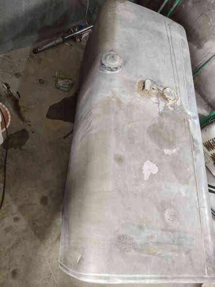 تانكي كاز 650فافون نضيف مابي زرف للبيع  الاتصال ***********المكان بغداد المدائن السعر 350
