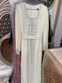 فساتين • جدد • مستخدمة مرة