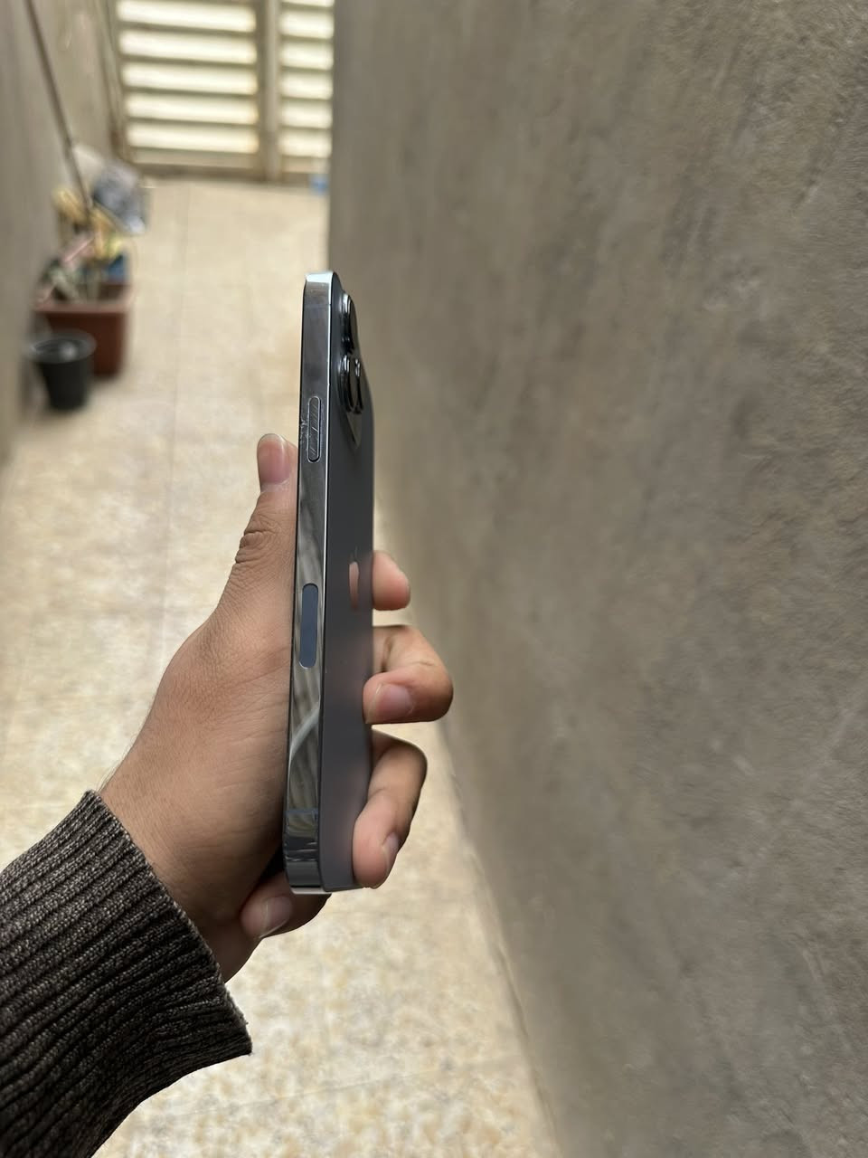 13 pro max
ايفون ١٣ مكفول امريكي نموذج M
بطاريه ٨٣
ذاكره ٥١٢ 
اصلي مامفتوح وتر 
لونه بحري مميز 
سعره ٧٢٠ 
*********** 
مكاني نجف
