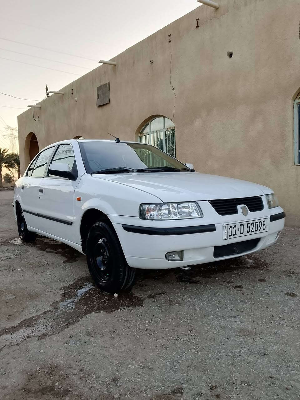 سلام عليكم سمند للبيع كفاله عامه مكينه كير حداده تبريد كله شرط للستفسار ***********
