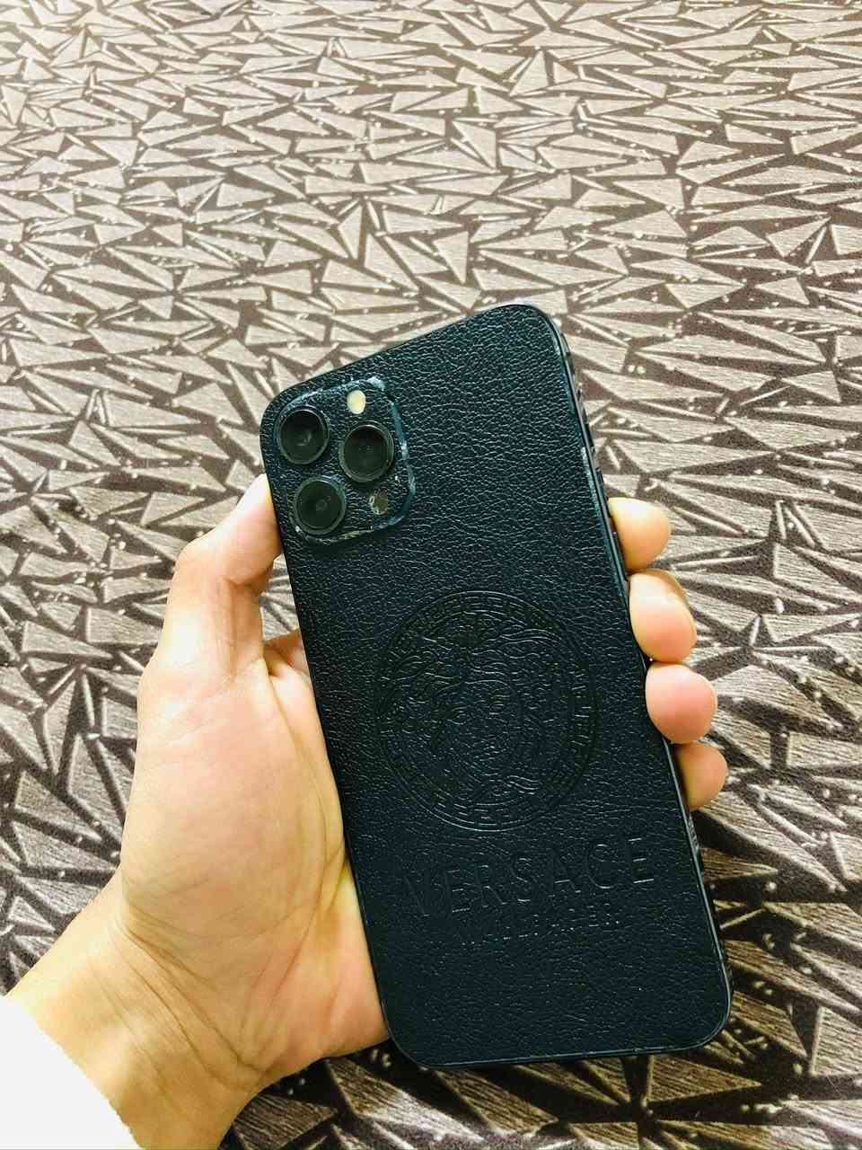 جهازين مقابل جهاز
ايفونات 12 برو ماكس

الاول / ايفون 12 برو ماكس 
ذاكره 128 تك سيم + 6 esim
الجهاز نظافة 99‎%‎
بطارية 75
على ايدي فتحته من كارتون
 فقط زجاج الظهر مكسور ركز (مكسور مو مفطور)+ طهر الجهاز مغلف

الثاني / ايفون 12 برو ماكس
ذاكرة 256 دبل سيم كارت
بطارية 80
نظافة 98‎%‎
الجهاز غير مفتوح ولا مصلح 
فقط فطر زغير بالظهر سنتم بالزاوية وغير ظاهر الا تركز يعني تكدر تستخدمة بدون كفر

الجهازين انطيك شرط غير مصلحات ولا مفتوحات

وثنينهن شغلات 100‎%‎
وعالفحص حاسبه 

اريد اراوسهن ثنينهن بجهاز ايفون حديث 
راس براس 
نزل شعندك


**إذا كنت صاحب هذا الإعلان وتريد حذفه لأي سبب، رجاءا أرسل رسالة إلى الدعم الفني**