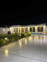 متوفر حجوزات طيلات ايام السبوع  المزرعه موثقه بتطبيق اجرلي  الموقع 📍ال...