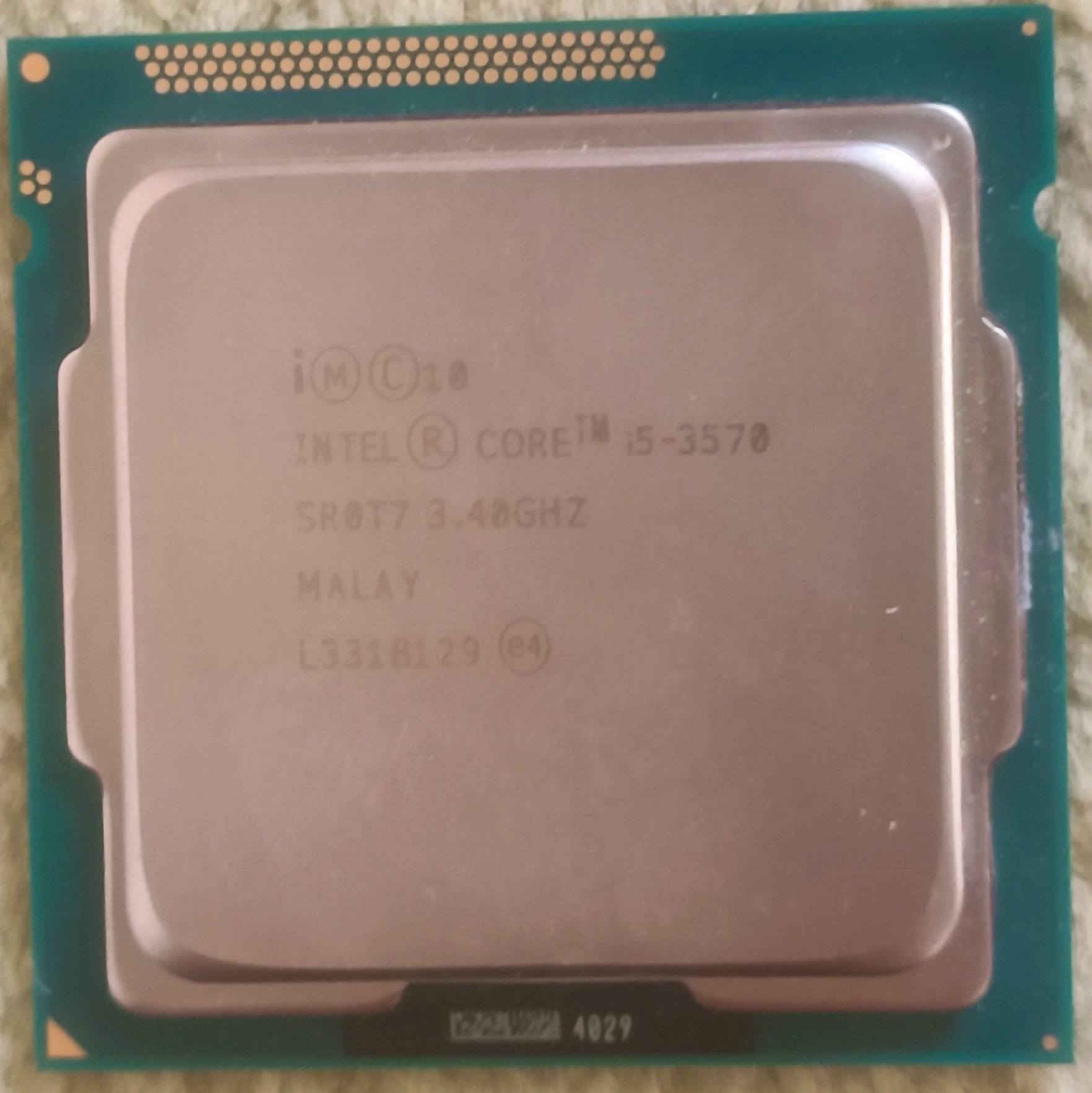 السعر 30  او لتبديل مقابل هارد HDD


**إذا كنت صاحب هذا الإعلان وتريد حذفه لأي سبب، رجاءا أرسل رسالة إلى الدعم الفني**