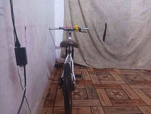 بايسكل للبيع السعر25الف المكان النجف يم مول جدو او جوهرت العرب الرقم ***********
