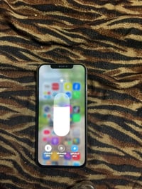 آيفون ١٢برو ماكس جهاز بدل بس شاشه. فقط بس شاشه   جهاز نضيف  ذاكره ٢٥٦ب...