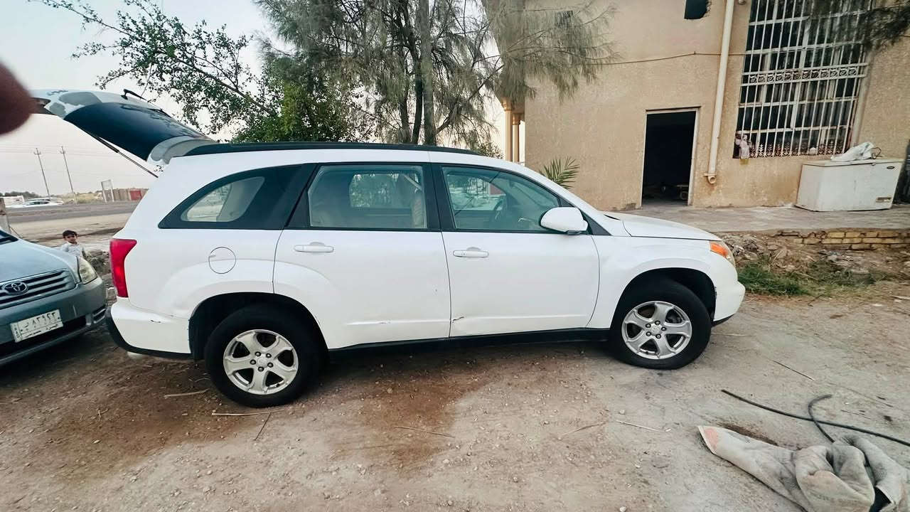 سازوكي XL7 2007
مكفولة كفاله عامه بيها الكير كايم يحتاج تبديل فقط 

مكينه مكفوله نظيفة ماشيه 200 الف

حداديه جديده صالها شهر 

تخم تاير جديد 

زنون بلادي
باسمي السيارة السنويه تنتهي بالشهر الثامن

سعرها 55 وبيها مجال

***********
