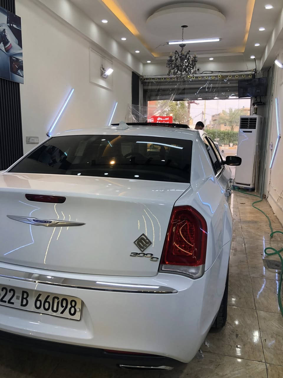 السلام عليكم للبيع اوباما 2019 C اربيل باسمي كفاله عامه حته من الشخط قطرة صبغ مابها فول موصفات للاخير مابيها اينقص شغل وطلع سياره ع بلاد كلشي بلادي كلش نضيفه وحلوه بعد احله من الصور تجي وشوف بعينك باسمي شرط التحويل ثاني يوم سنويه لل 2030ماراح اذكرلك المواصفات معروفه مواصفاتها فول سعر 295$ ورقه وللشراي خادم وسياره تستاهل هاذ حيل جديده هاتف ***********  تصال و واتساب موجود
