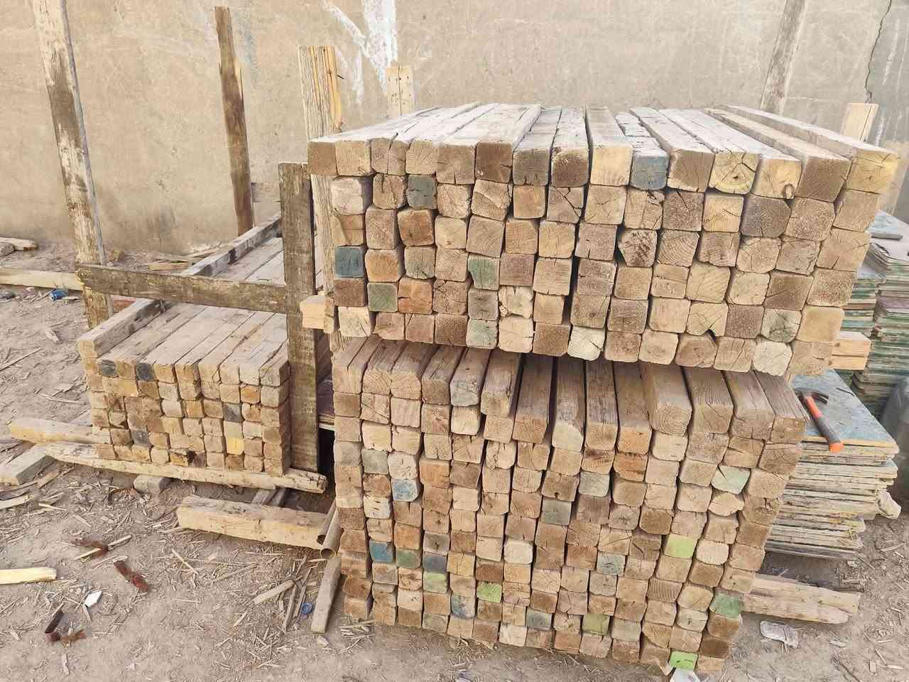 سير للبيع نضيف طول متر +متر 20+متر 30 العنوان بابل هاتف ***********
