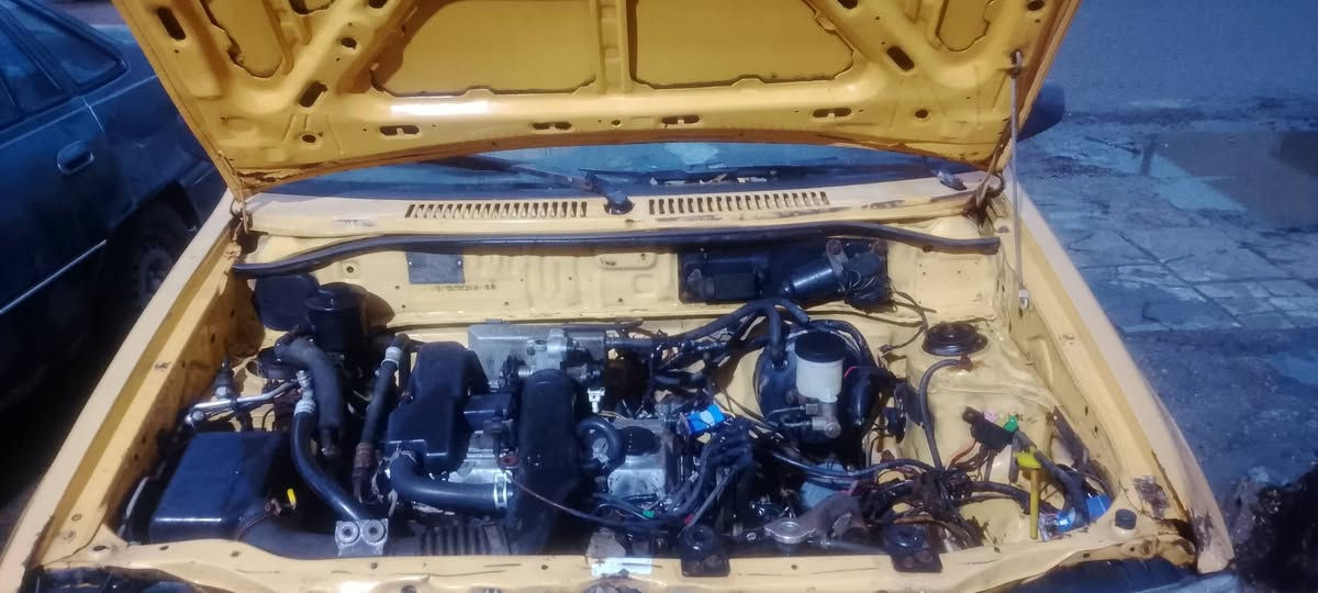 السلام عليكم
سايبه موديل 2012
بدون صاحب كوم حديد
شغاله وتمشي
السعر 6$
الرقم ***********
