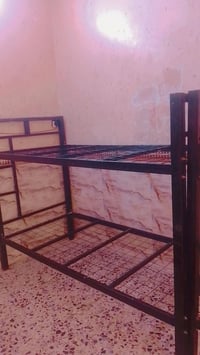 سرير • غرفة نوم • اثاث • اثاث منزلي • للبيع