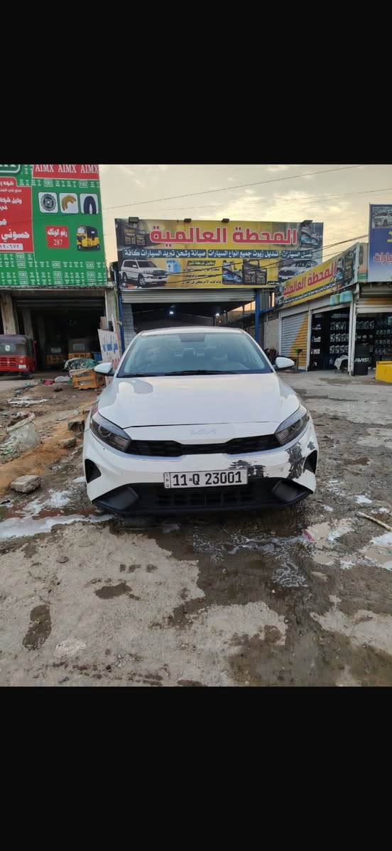 كيا سيراتو 2024خليجي كوري محرك 2000 دوش وكير ايتي ماشيه 36 بيه جاملغ وبنيد مصلح بدون دواخل ابد موصفات عاديه تحكم ستيرن ساس خلفي لد امامي مدوشمه عام شاشه وكامره  الشراي يتصل لين مكلف بلنشر السعر 170 سياره شرط تراي زيرو مكان السياره الزعفرانيه رقم الهاتف ***********
