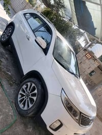 سياره للبيع سته سلندر خليجي بيها قبر جنطه فقط في المواصفات السياره مقف...