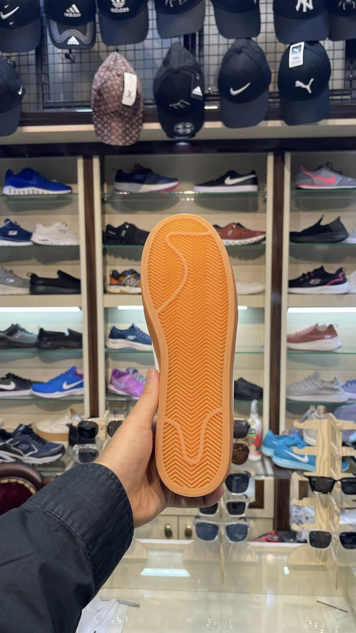 Nike 🔥
بالة اوربية اورجينال 💯

القياس:  ٤١

طول:  ٢٦

توصيل السعر راسلني خاص 📩


**إذا كنت صاحب هذا الإعلان وتريد حذفه لأي سبب، رجاءا أرسل رسالة إلى الدعم الفني**