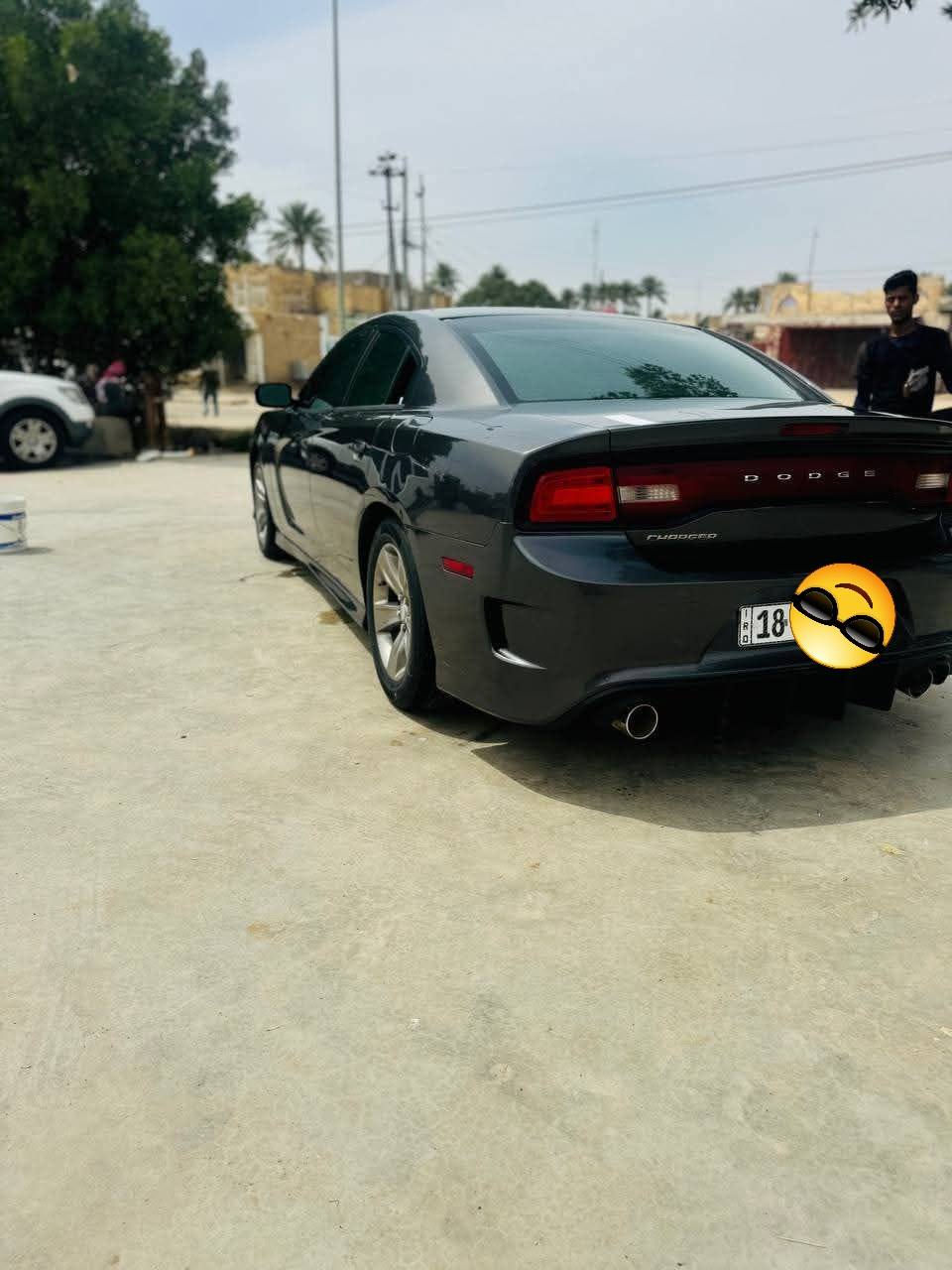 السلام عليكم
دوج جارجر للبيع وارد كندي 
موديل 2013
رقم بابل بأسمي 
ايرباكات سليمة
لون مميز 🔴
السيارة حيل معتنين بيها من دهن وبانزين وادامة نضام ايكو
كشنات كهرباء لايت زنون دبليو عيون المرغوب تايرات جدد
تبريد تدفئة قطعتين فول 
مكينة كير شرط كفالة 
 حادثها شبر جاملغ وشبر بنيد بس  وتكدر ادك رقم الشاصي وتتأكد من صور الحادث ومرفق صور الحادث 
مكان السيارة الديوانية  
للأستفسار واتساب او اتصال 
وبالخير ع الياخذها

***********
