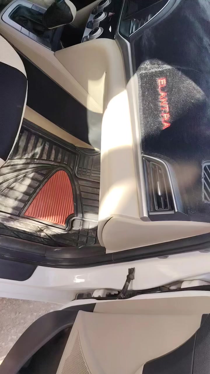 الانترا
موديل 20
خليجي كفاله عامه
رقم أربيل وكاله
مكينه 2000
فول مواصفات 1/1
مكينه وكير شرط
ممشه 170 كيلو متر
سياره جديده بمعنئ الكلمه
وبل عافيه عل ياخذها
***********
