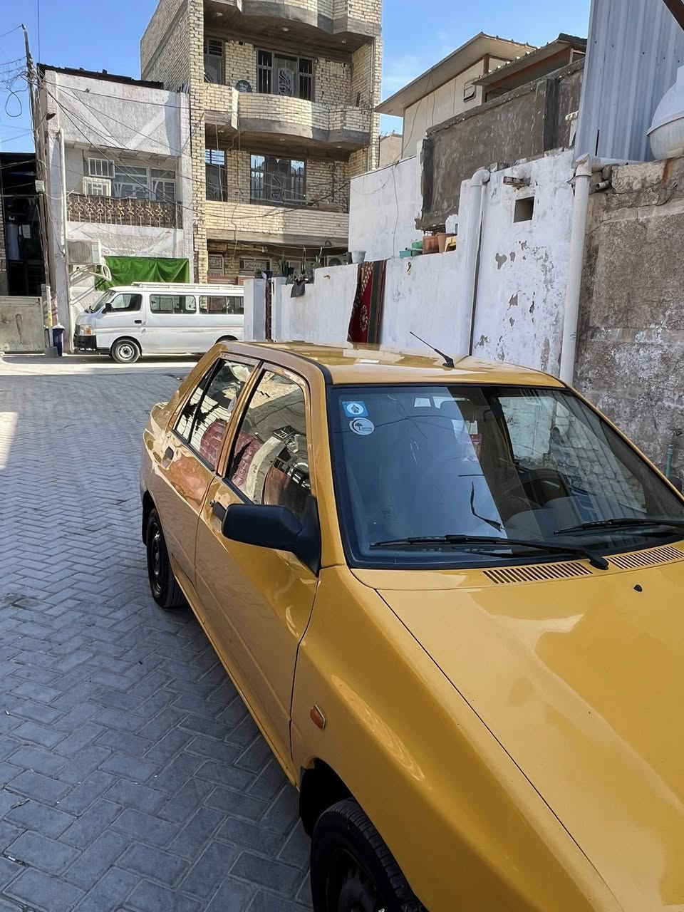 سلام عليكم سايبه موديل 2018 بسمي تحويل ثاني يوم سياره بيها جوه ضربة نص الباب الخلفي وبيها تبخير مكاني بغداد الجديده سعرها 48 وبيها مجال ***********
