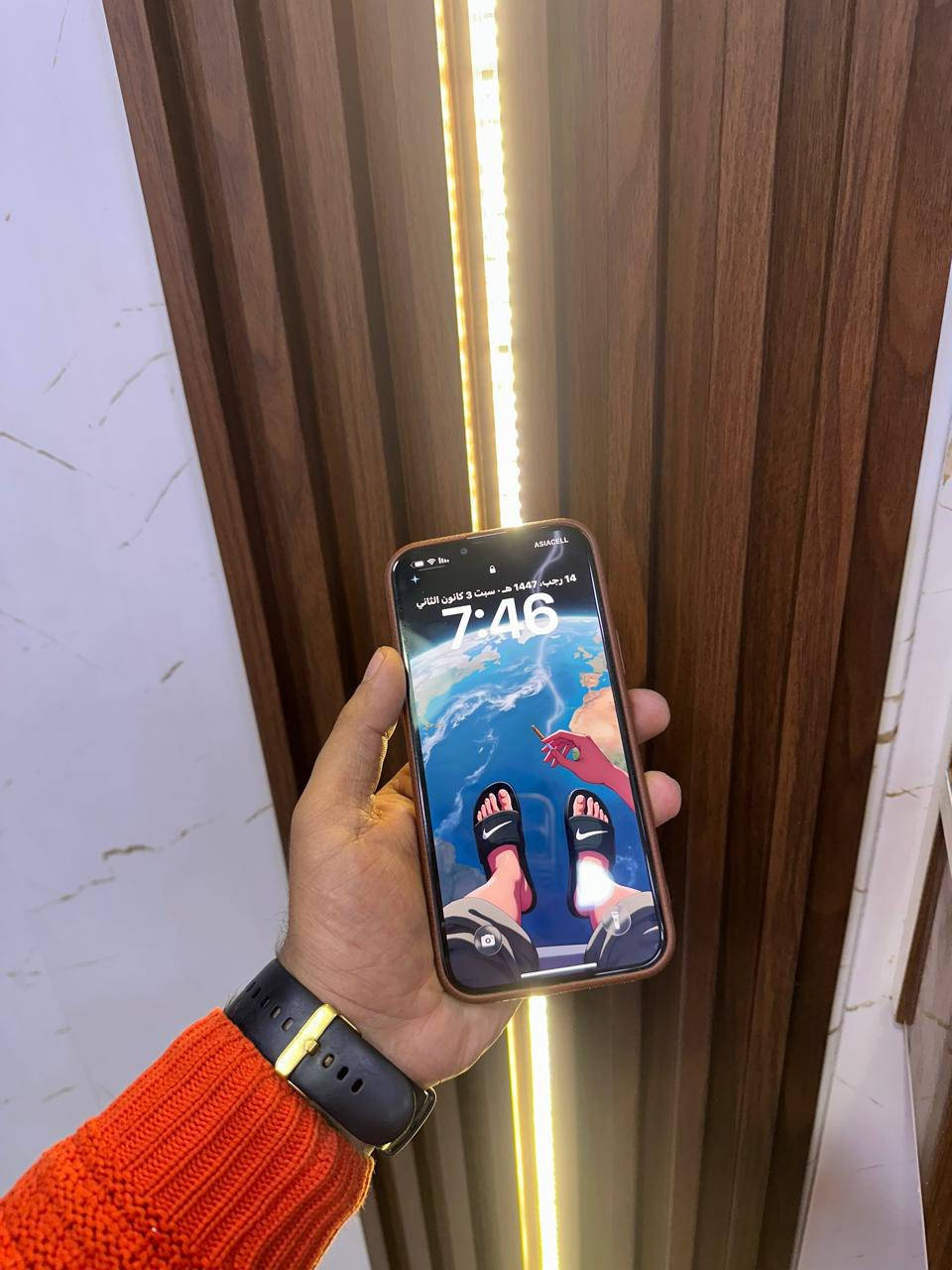 سلام عليكم مراوس فقط 
ايفون 13 برو ماكس لون ابيض 
ذاكرة/ 512 
جهاز كله بلادي فقط مبدل بطاريه اصليه 100 
وضهر مفطور فقط للمراوس ويا 14 برو ماكس كون نضيف ***********
