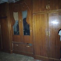 غرفة نوم كاملة • مستعجل • بيها مجال