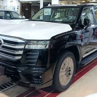 تيوتا لاندكروز GXR لمتدد خليجي زيرو فل مواصفات 2024 رقم بغداد للبيع فق...