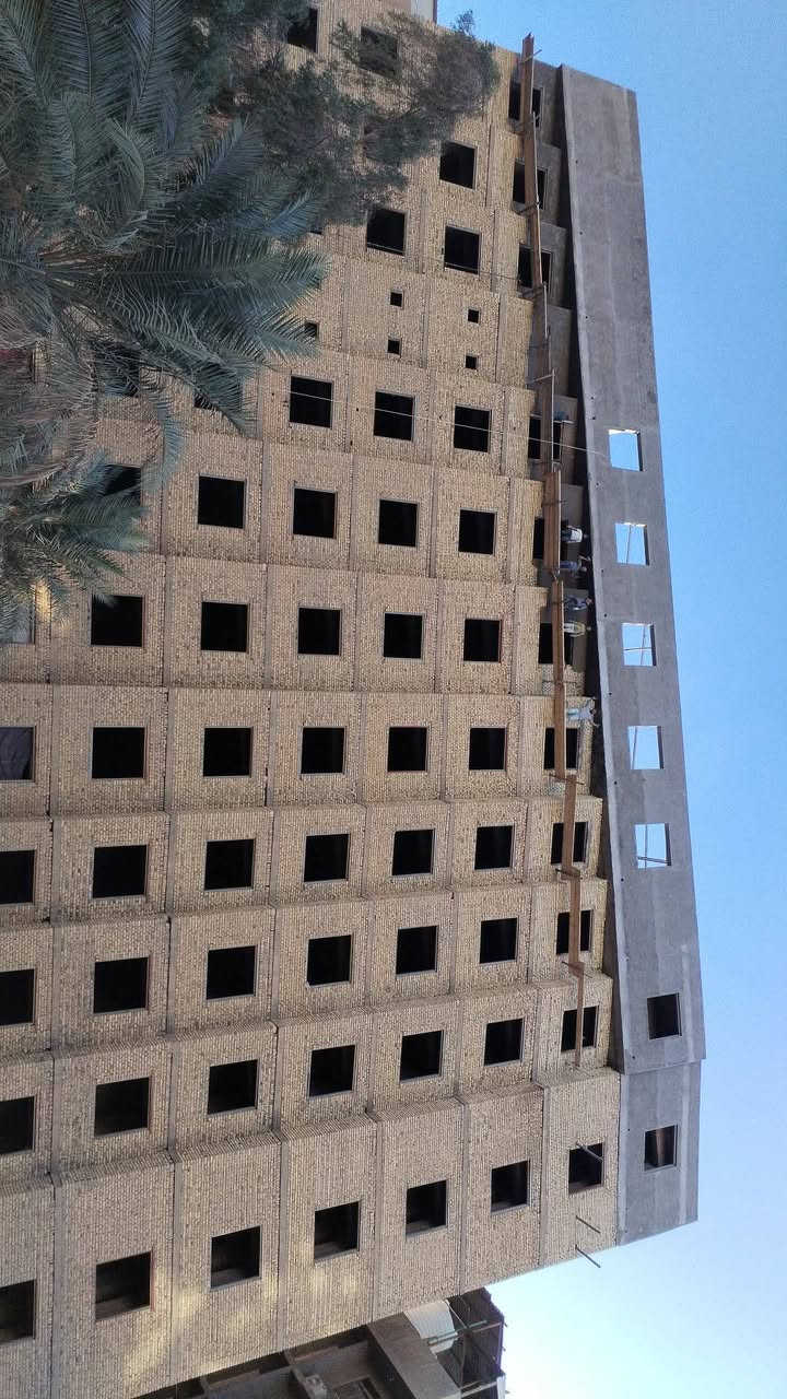 لباخ متفرغ داخل بغداد سقل ناعم تصفير تشميع لبخ ونثر واجهات طلس  بنايات كافه الرتفاعت  تصال علئ هذا رقم👇 ***********

