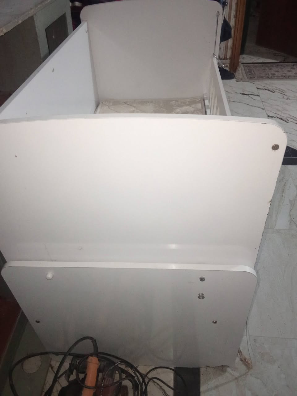 سرير اطفال  يكفي الحد عمر 7 سنوات  السعر150 وبي مجال ‏‪0777 879 9171‬‏
