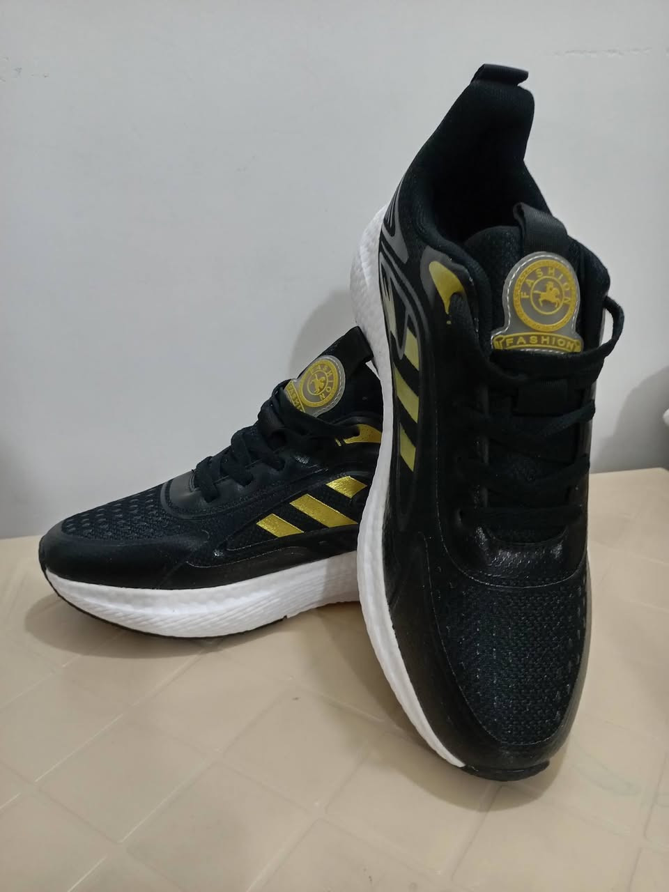 السعر ٢٥ ألف مع التوصيل ثنينهم قياس ٤٢


**إذا كنت صاحب هذا الإعلان وتريد حذفه لأي سبب، رجاءا أرسل رسالة إلى الدعم الفني**