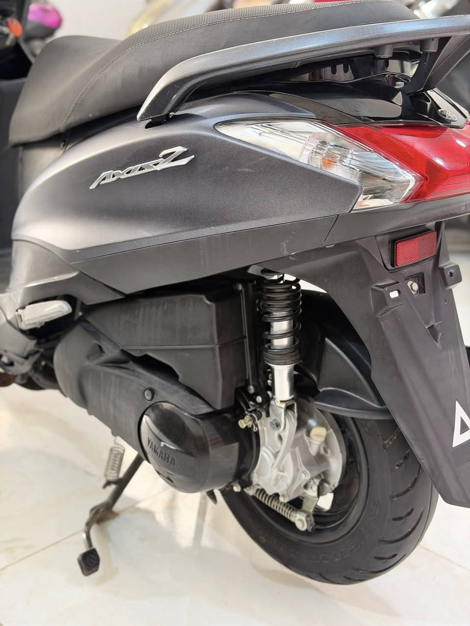 #اكزز_Z_حديث_ياباني_اصلي
زيرو ماشية 1الف فقط
مزاد اليابان كفالة عامة 
محرك 125cc
استان صفح كهربائي 
قبق نفخ
الدراجة بحالة الوكالة 
#البيع بالنقد والأقساط مصرف الرافدين فقط
العنوان كربلاء المقدسة حي العباس مقابل مولدة صدام 
‏بإدارة مصطفى السعدي 
***********
***********
اتصل وبيك خير وتدلل￼
