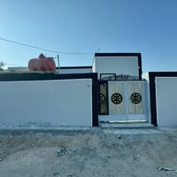بيت للبيع • منزل 200 متر • منزل غرفتين • الحمزه الشرقي • حي ابو سكنيه ...