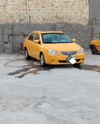 بيوادي G3  مديل 2013 اوتوماتيك رقم بغداد مكان بغداد رقم الهاتف 0771316...