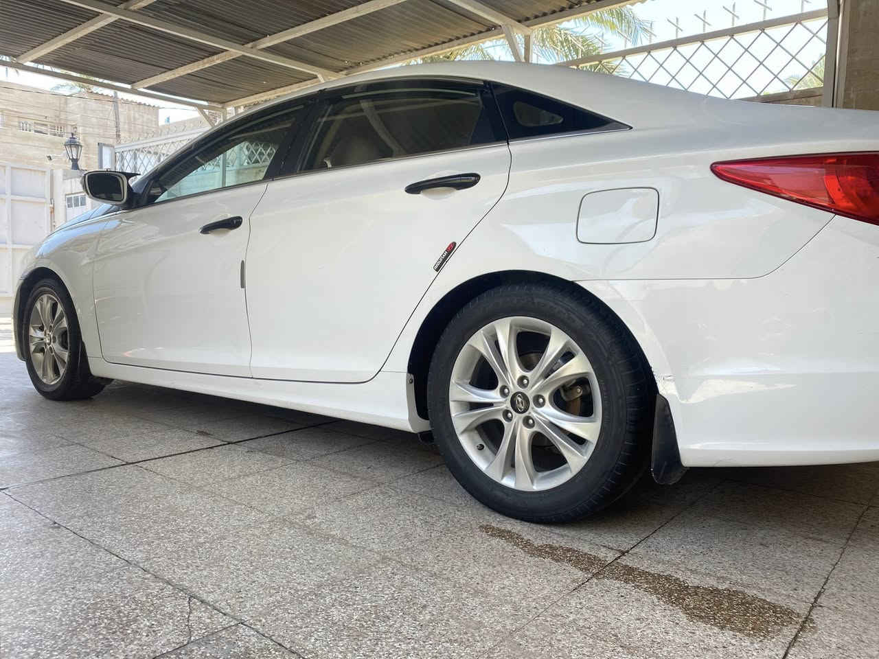 سوناتا12 خليجي باسمي بغداد قطعتين صبغ 127
***********
