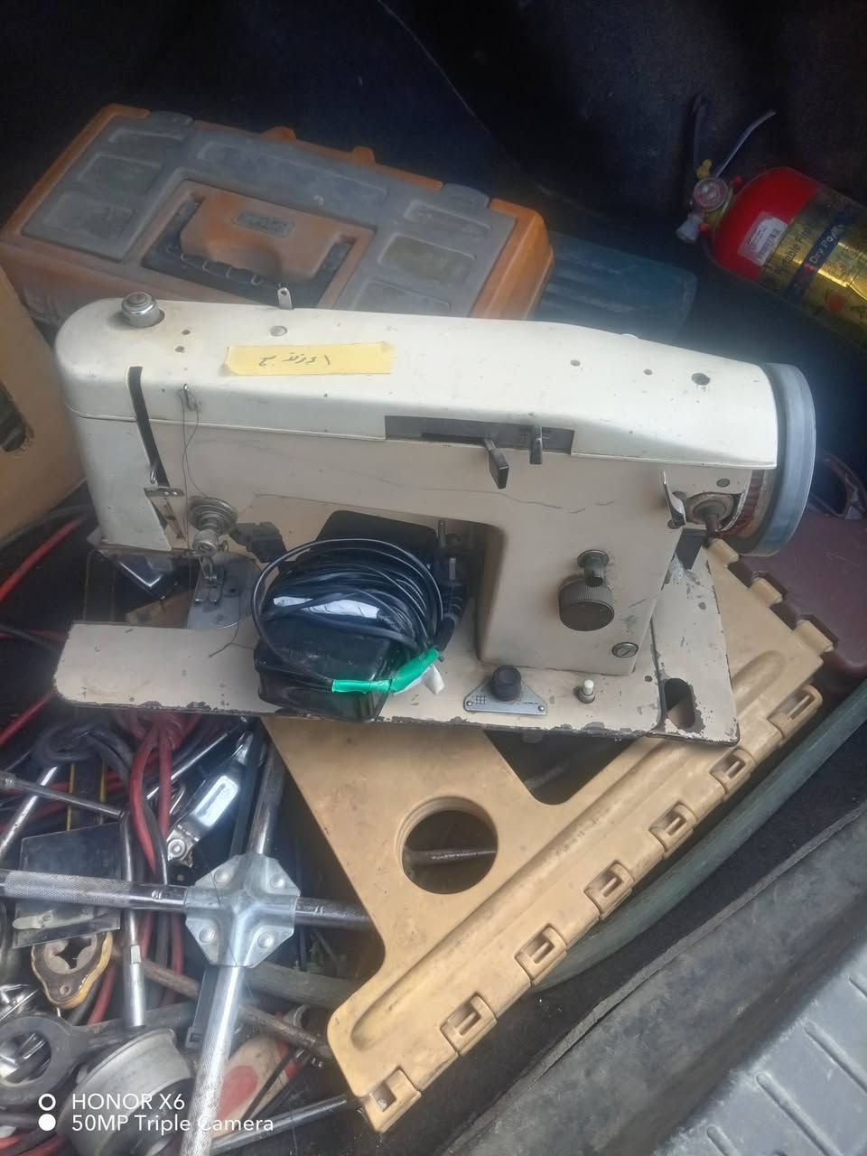 مكينة خياطة رومانية للبيع العنوان بغداد حي الجهاد
***********
