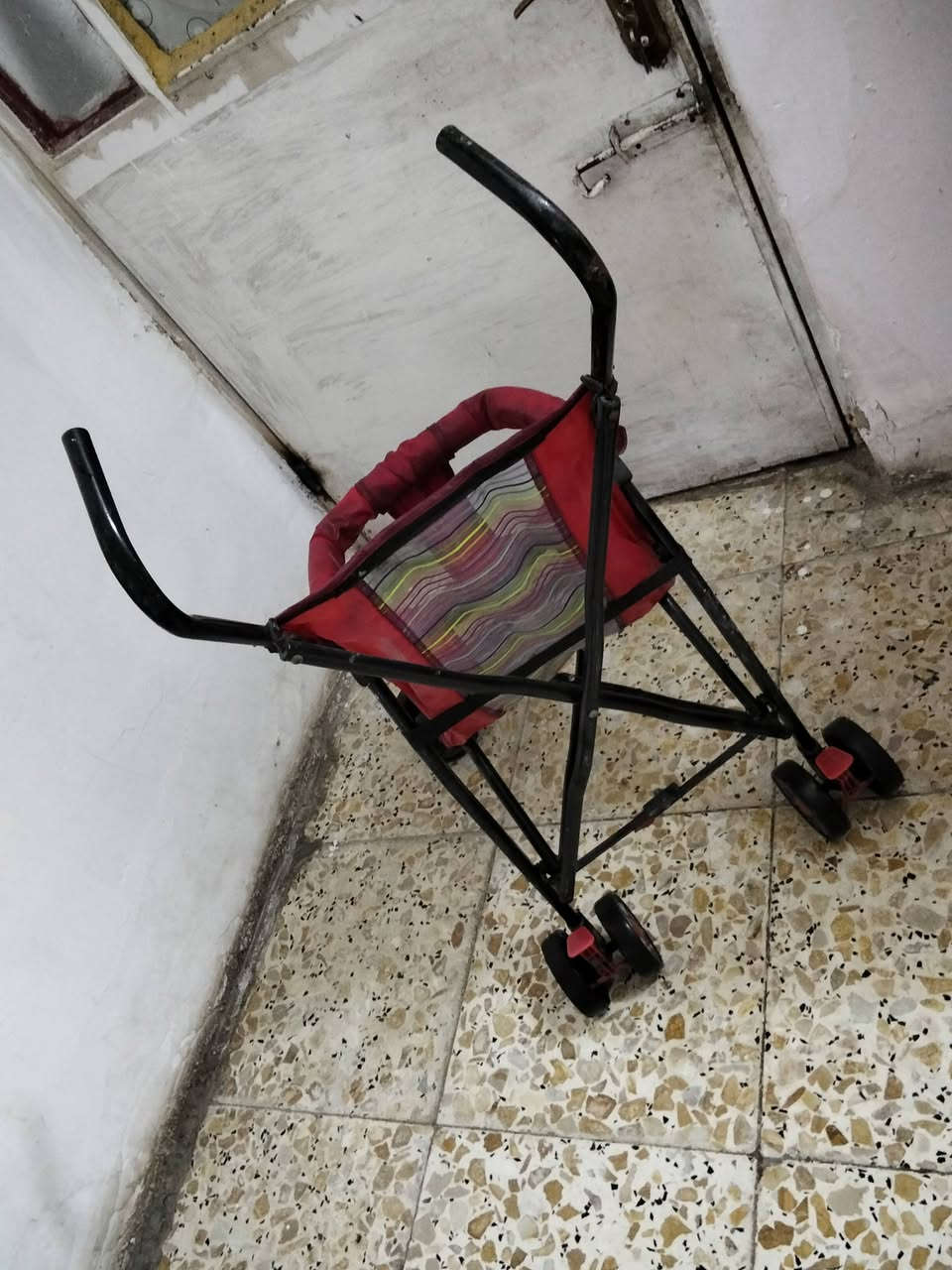 عربانه للبيع ب25 وبيها مجال مكاني زعفرانيه


**إذا كنت صاحب هذا الإعلان وتريد حذفه لأي سبب، رجاءا أرسل رسالة إلى الدعم الفني**