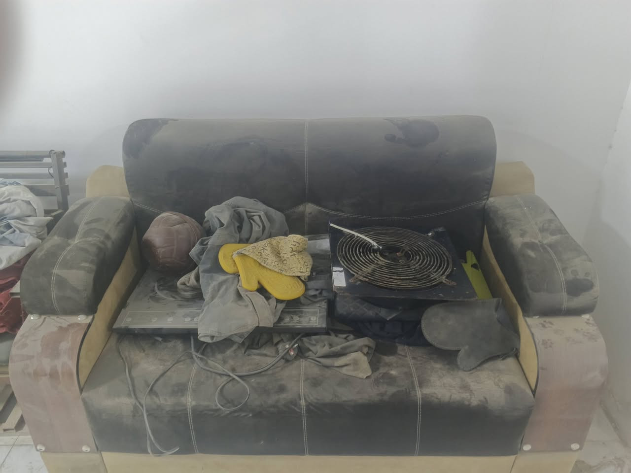 تخم قنفات للبيع بس يرادله تنظيف مكاني ناصريه العكر


**إذا كنت صاحب هذا الإعلان وتريد حذفه لأي سبب، رجاءا أرسل رسالة إلى الدعم الفني**