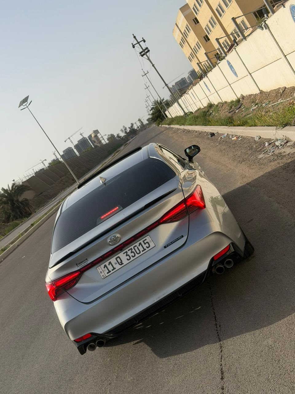 السلام عليكم للبيع تويوتا افلون تورنك 2022
Toyota avalon 2022 
 

اعلى فئة فول مواصفات وارد امريكي والسيارة رقم بغداد بأسمي 

ماشية 54

محرك V6 سلندر 

فتحة سقف-

كراسي خزن ميموري-

مقاعد الأمامية تدفئة وتبريد-

مقاعد خلفية تدفئة-

ستيرن تدفئة-

شاشة تدعم الApple car play-

نظام صوتي سماعات JPL-

رادار امامي وخلفي وجانبي-

تحذير مغادرة المسار-

كامرات 360-

المصابيح Led-

عرض السرعة والمعلومات عله الزجاج-

 الأمامي (Head-Up Display)

حساسات امامية وخلفية-

شاحن لاسلكي-

كشنات كهرباء 

وبعد بيها هواي مواصفات

ضررها مثل ما موضح بالصورة

وصور الحادث موجوده 

السيارة راجع ايرباك ستيران ستتم

مكان السيارة بغداد العامريه 

السعرر 27500$

رقم التواصل.      ***********
