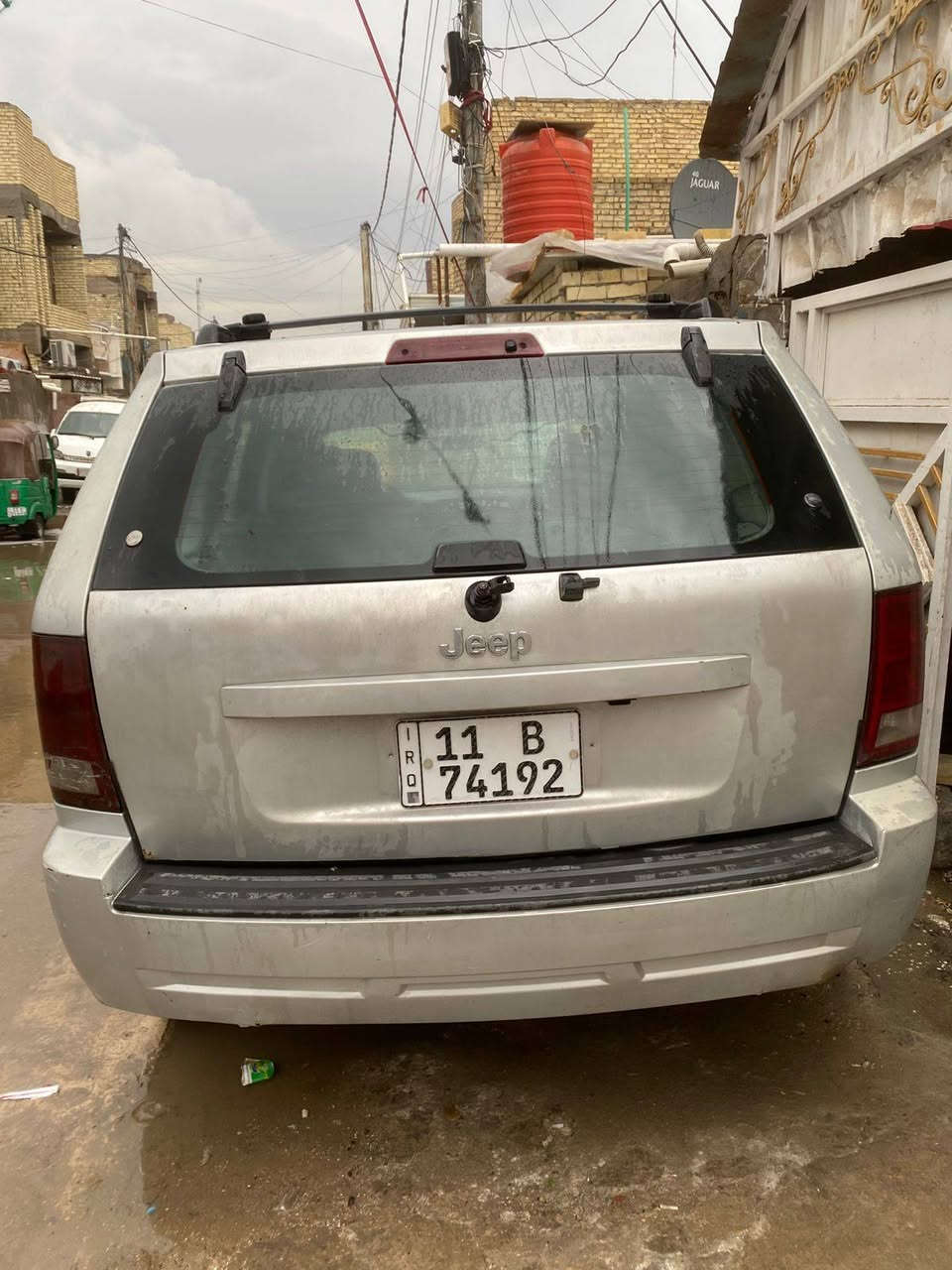 السلام عليكم من رخصت صاحب الكروب للبيع  جيب لاريدو 2006
گير محرك تدفئة تبريد كلة شغال مصبوغة حزام فقط قبل كم يوم ابو دلفري طب بدعامية وصارت بيه سحبة بسيطة  بالبنيد يعني سحب قليل اصبع مثل ما موضحة في الصورة  السعر  75 وبيه مجال امانة الله ورسولة السيارة خير من الله السيارة رقم انكليزي بغداد بأسمي ثاني يوم تحويل *********** ومتوفر واتساب فقط
