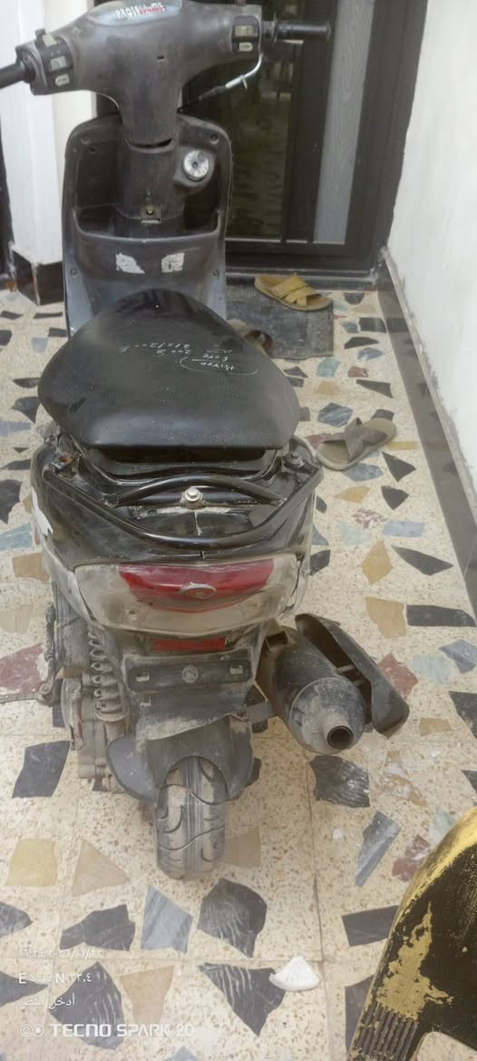 سلام عليكم ماكس منغولي دراجه ما متعوبة كلش مكينه حلوة سعرهة 350 وبيهة مجال حك جية عنوان سبع قصور شارع المشروع ***********واتساب
