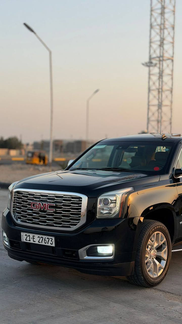 السلام عليكم GMC يوكن موديل 2015 خليجي وكاله المنصور هزه ورقم سليمانيه الجديد تحويل او وكاله فول مواصفات SLT
فتحه كشنات تدفئه تبريد قاصه بصمه تشغيل بصمه ابواب باب خلفي كهرباء تلفزيون وبعد بيهه هواي مواصفات كفاله ضربه وتبديل وصبغ حته الدعاميات مكينه 5300 بلاد مامفتوحه ماشيه 102 جديده السياره. 
العنوان: بصره 
رقم الموبايل:***********
