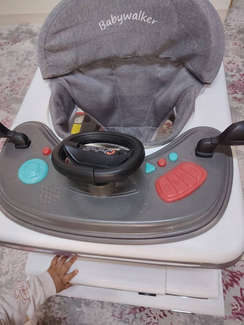 حجلة طفل للبيع ب40 الف اخت الجديده استعمال ايام


**إذا كنت صاحب هذا الإعلان وتريد حذفه لأي سبب، رجاءا أرسل رسالة إلى الدعم الفني**