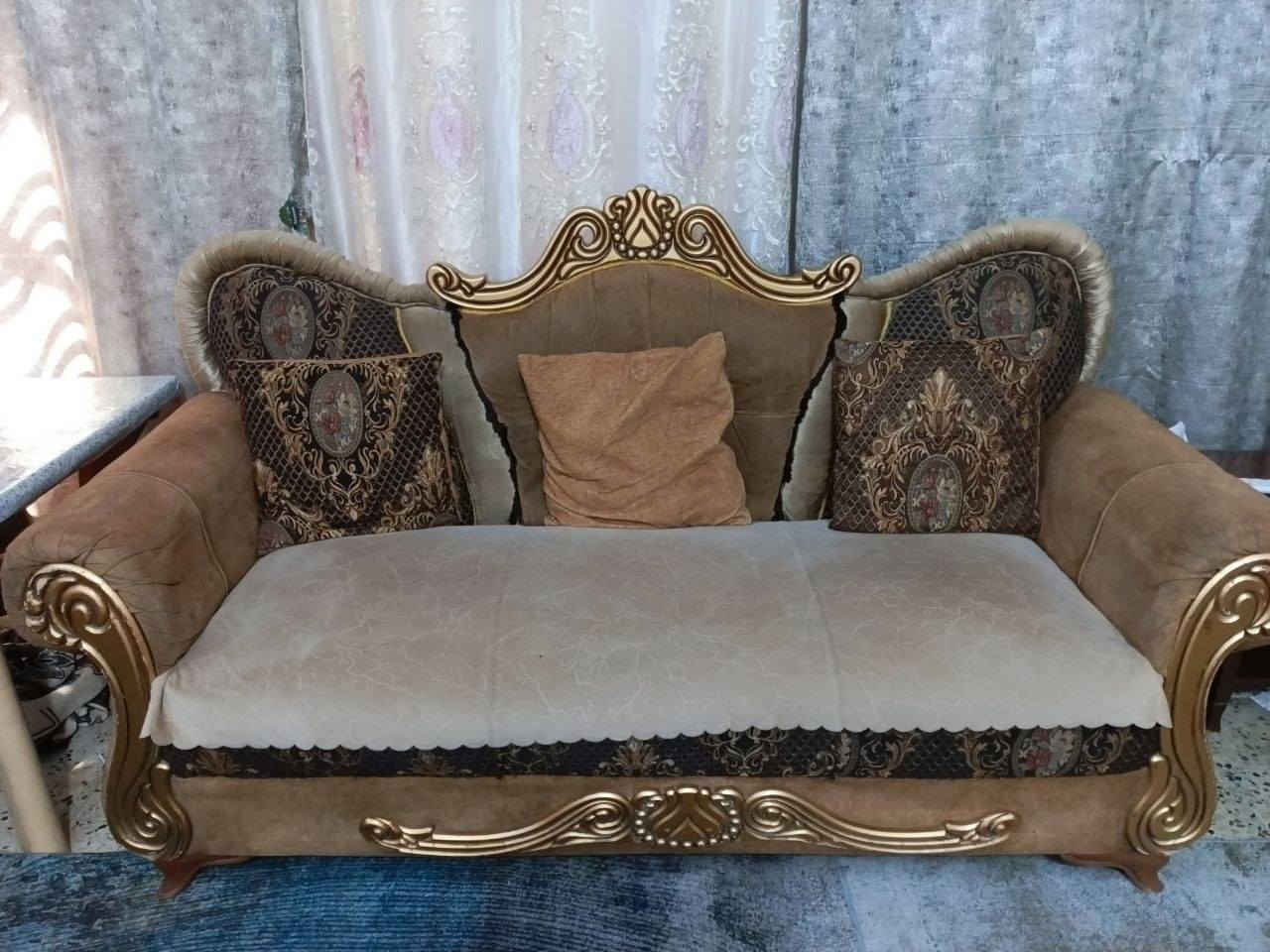 السلام عليكم عندي تخم البيجي 8 مقاعد الضرر الوحيد قاعده الخشب تبديل والجوزي دوشمه فقط 6 مقاعد التفاصيل خاص✅️✅️✅️


**إذا كنت صاحب هذا الإعلان وتريد حذفه لأي سبب، رجاءا أرسل رسالة إلى الدعم الفني**