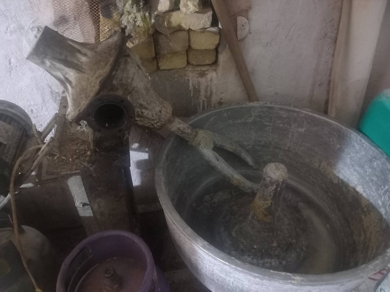 عجانة للبيع تعجن كيس طحين كامل ناقصها بس بروبرين ب ٢٠٠وبيها مجال


**إذا كنت صاحب هذا الإعلان وتريد حذفه لأي سبب، رجاءا أرسل رسالة إلى الدعم الفني**