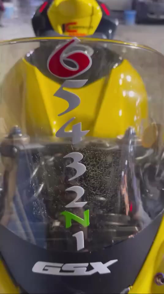 جكسر للبيع موديل 2008للستفسار اكثر عل رقم ***********
